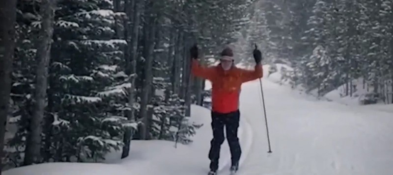 TIL细胞疗法治疗后的癌症患者在滑雪